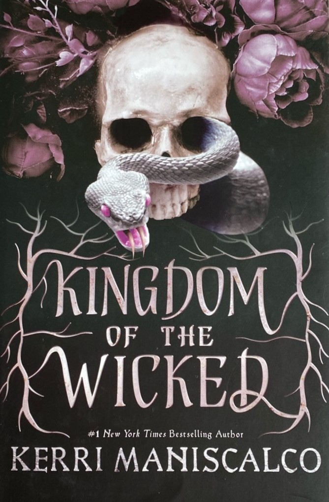 Kingdom of the Wicked Review: Why I Hated the Book Everyone Loves